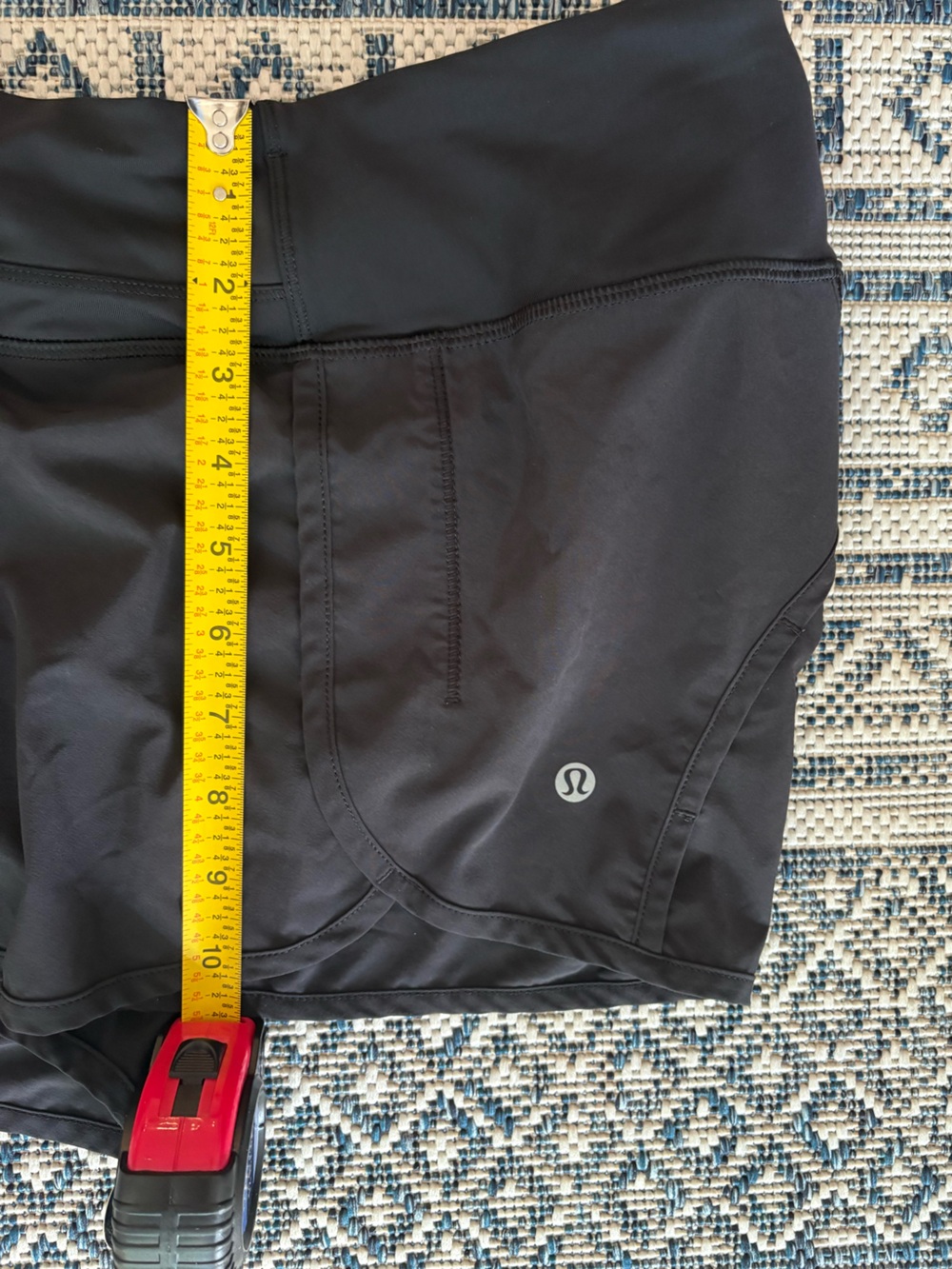 lululemon athletica Black Women's Athletic Shorts - Picture 6 of 6